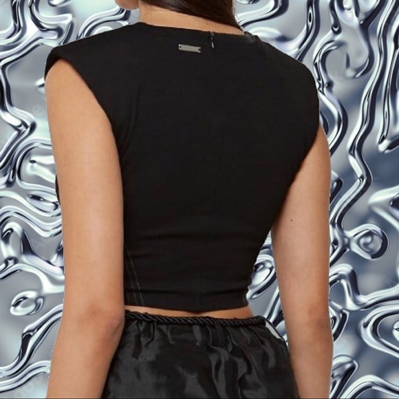Maniere De Voir Black Padded Shoulder Crop Top - Picture 6 of 6
